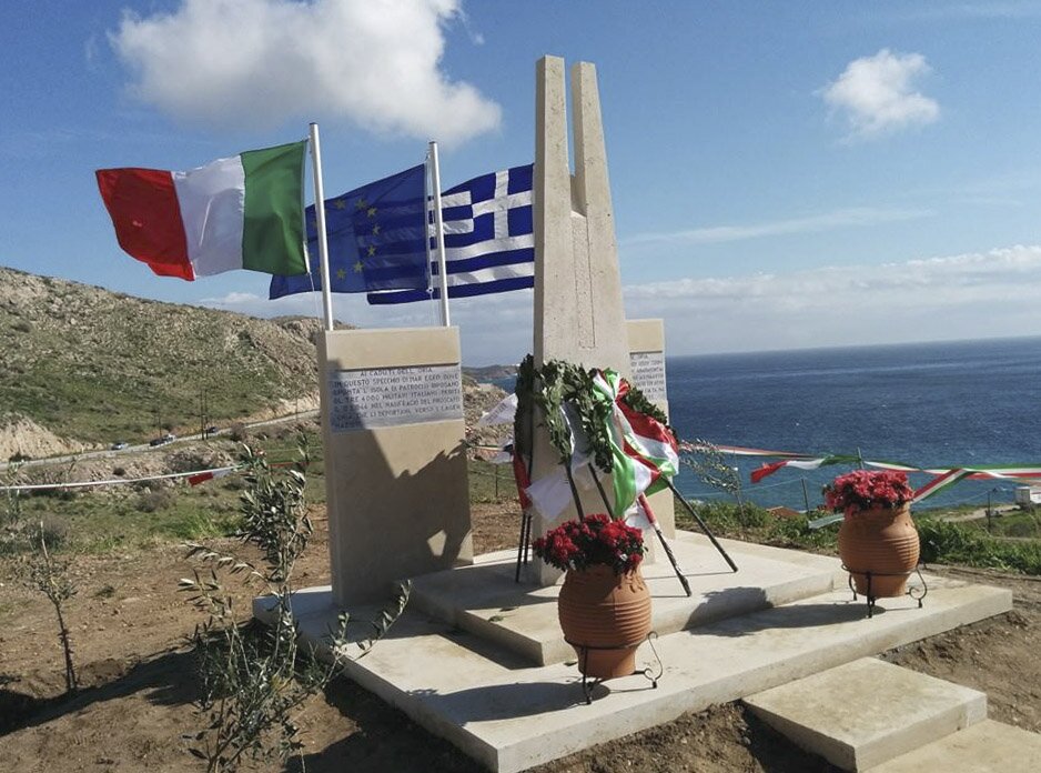 Monumento ai Caduti del Piroscafo Oria sulla costa greca